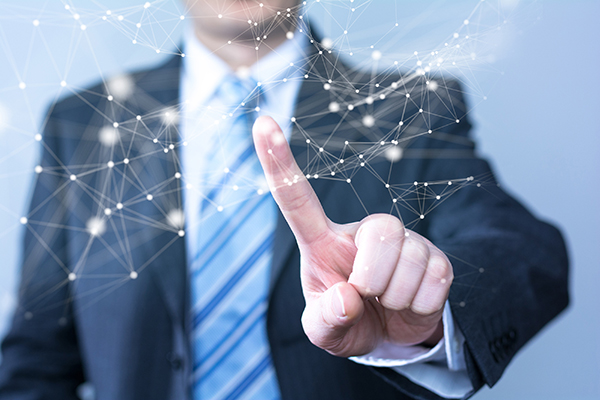 我们始终将客户信任与全球协作置于首位